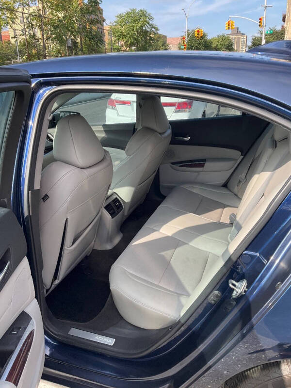 
								2015 Acura TLX SH-AWD V6 w/Tech full									