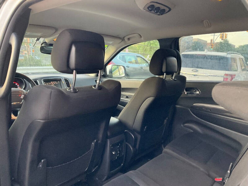 
								Dodge Durango SXT 2017 full									