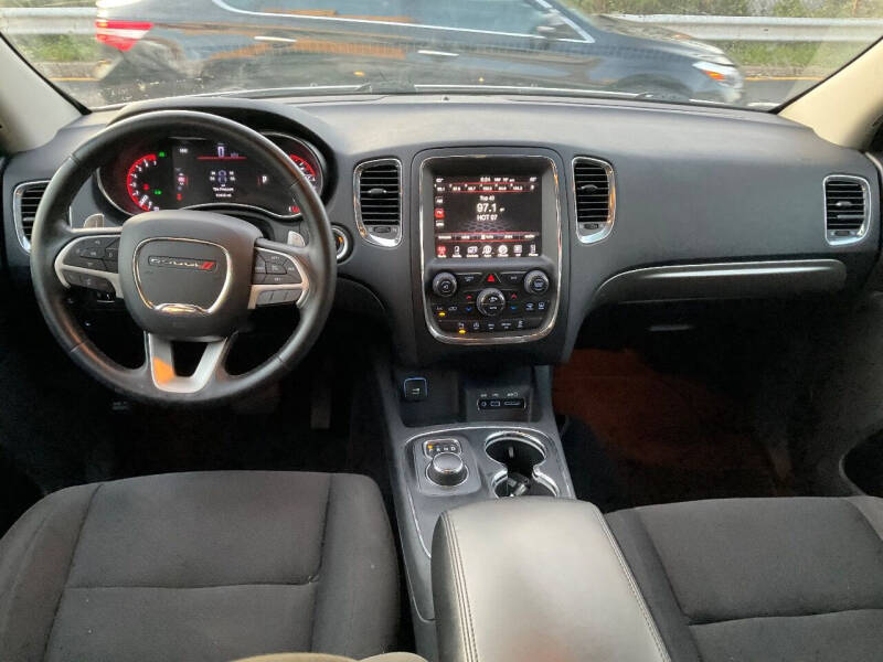 
								Dodge Durango SXT 2017 full									