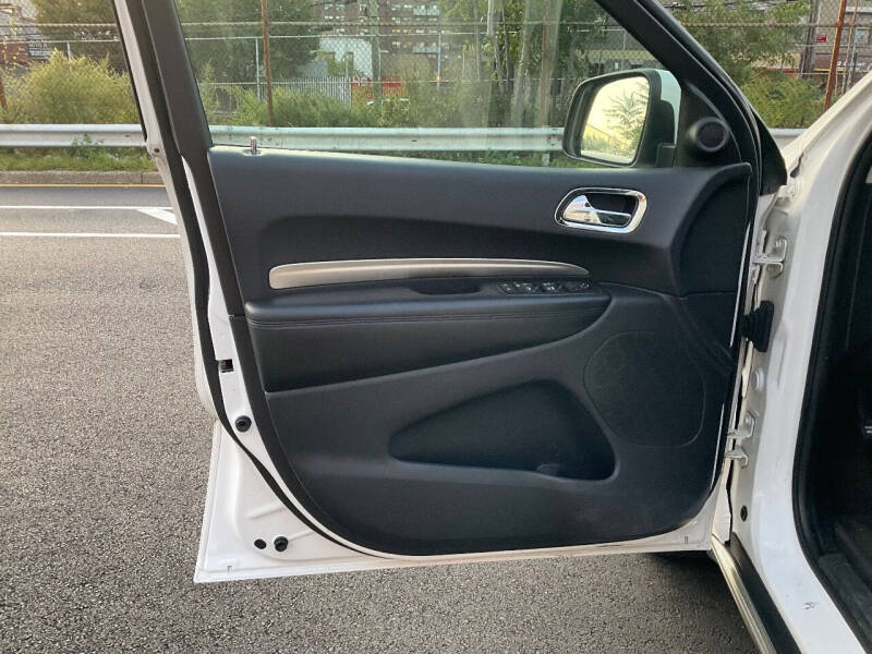 
								Dodge Durango SXT 2017 full									