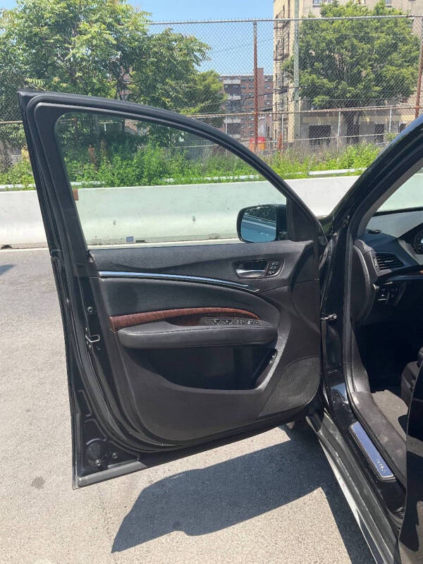 
								Acura MDX SH-AWD 2018 full									