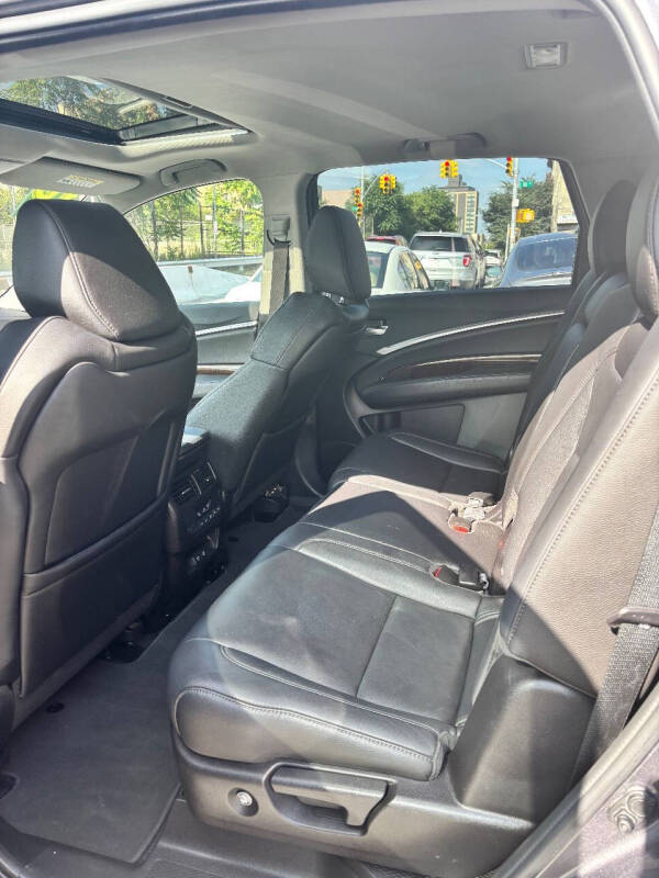 
								2018 Acura MDX SH-AWD full									