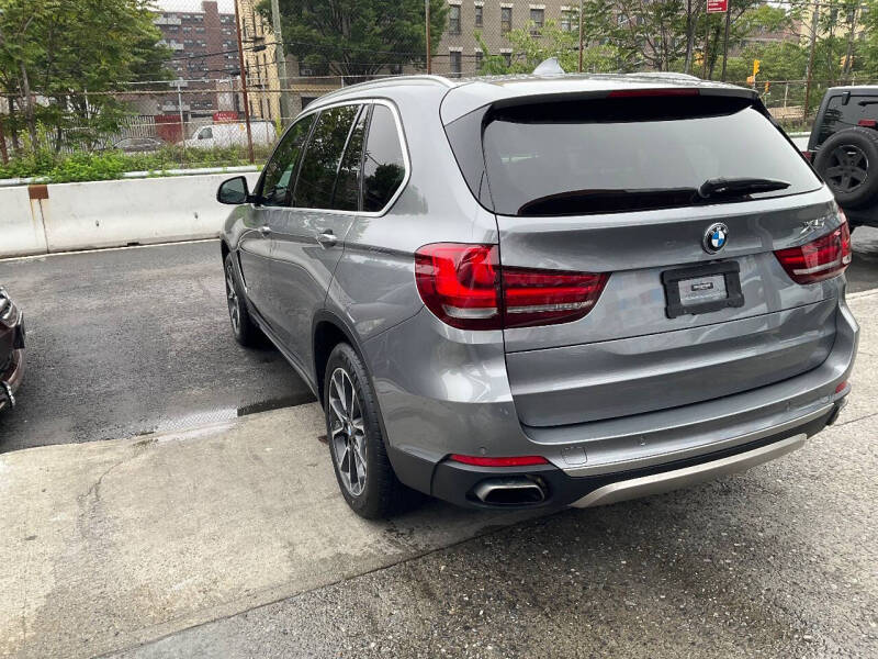 
								BMW X5 xDrive35i 2018 full									