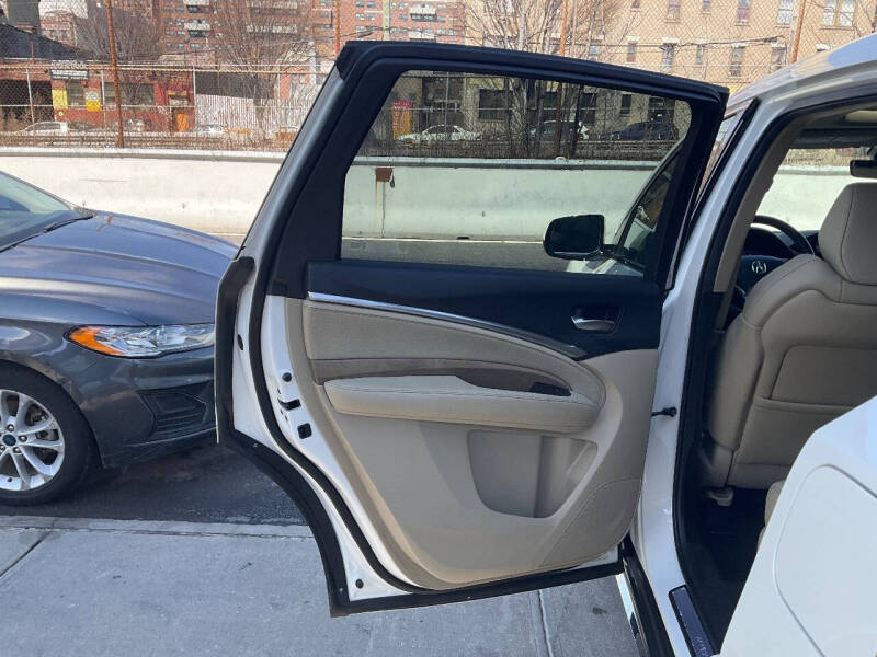 
								2019 Acura MDX SH-AWD w/Tech full									