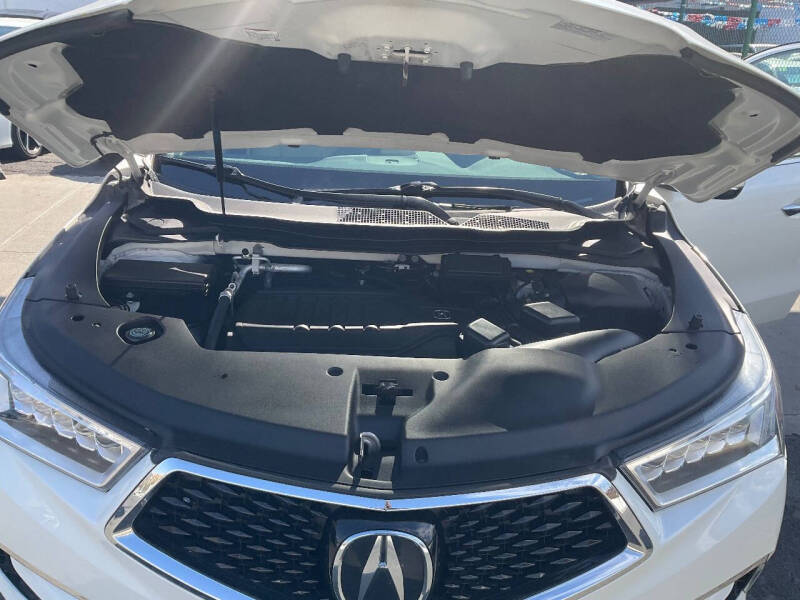 
								2019 Acura MDX SH-AWD w/Tech full									