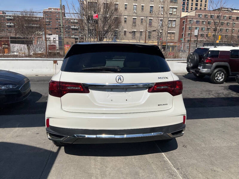 
								2019 Acura MDX SH-AWD w/Tech full									