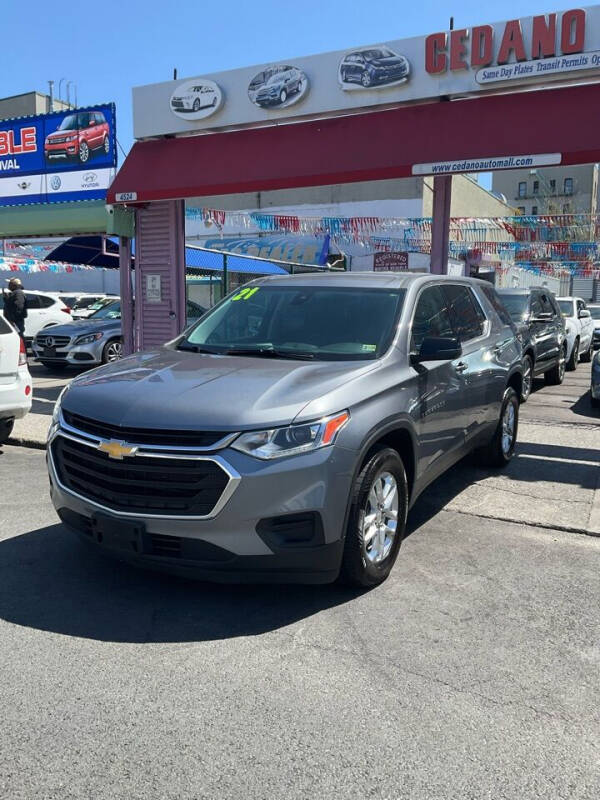 
								Chevrolet Traverse LS 2021 full									