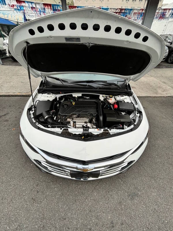 
								Chevrolet Malibú LT 2023 full									