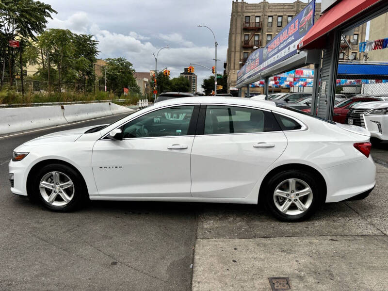 
								Chevrolet Malibú LT 2023 full									