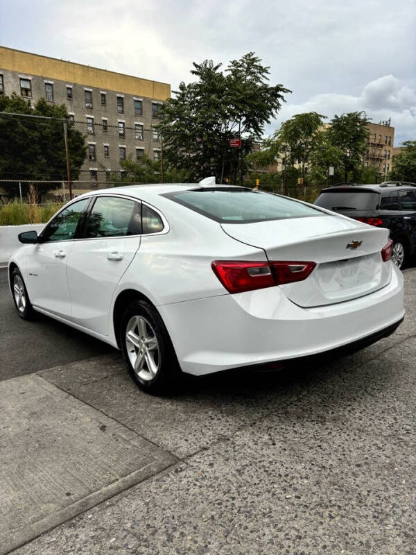 
								Chevrolet Malibú LT 2023 full									