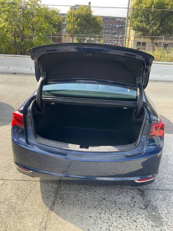 
								2015 Acura TLX SH-AWD V6 w/Tech full									