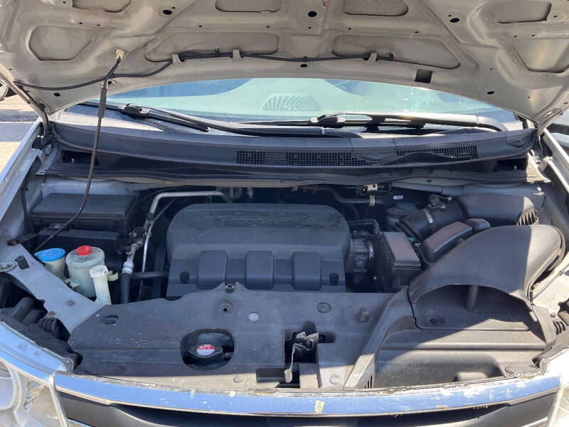 
								2011 Honda Odyssey EX-L w/DVD full									