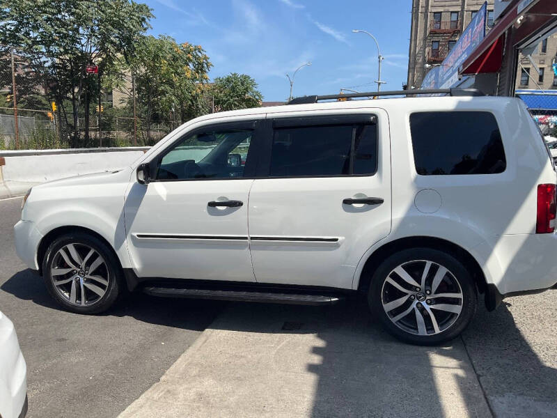 
								2011 Honda Pilot Touring full									