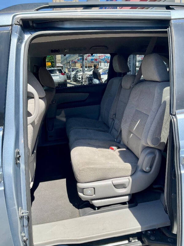 
								2012 Honda Odyssey EX full									