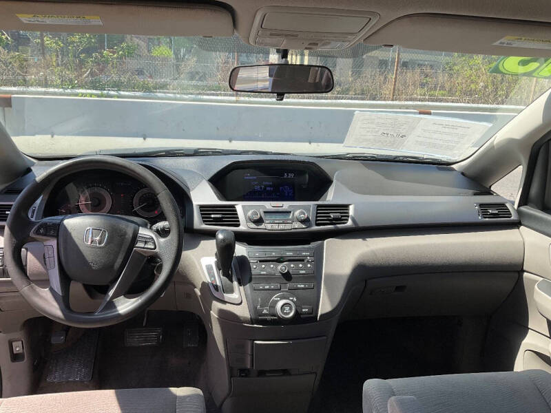 
								2013 Honda Odyssey EX full									