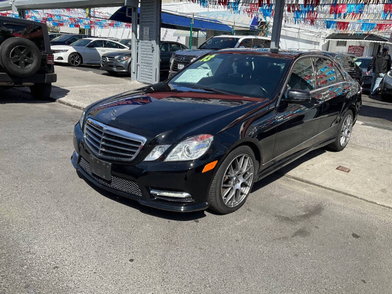 
								2013 Mercedes-Benz E-Class E 350 Luxury 4MATIC full									
