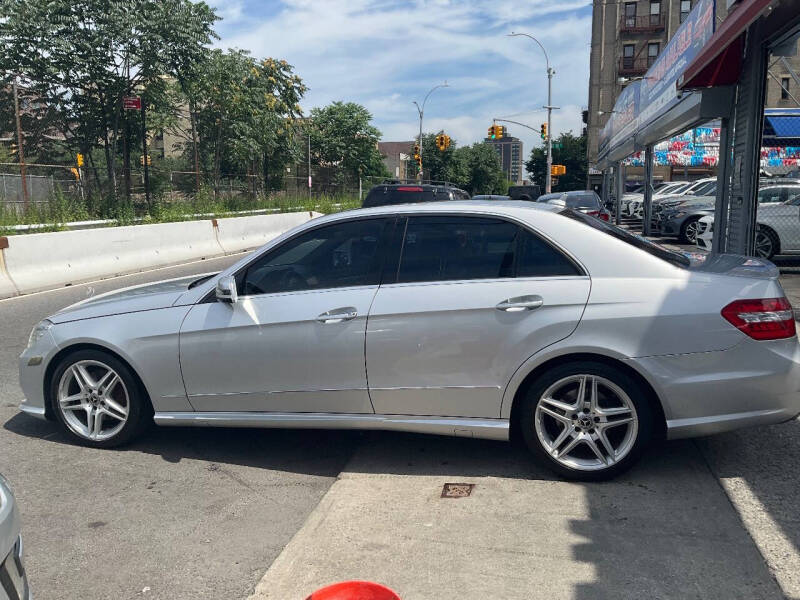 
								2013 Mercedes-Benz E-Class E 350 Luxury 4MATIC full									