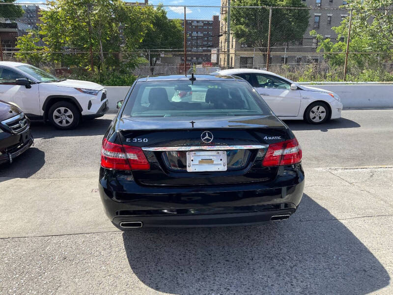 
								2013 Mercedes-Benz E-Class E 350 Luxury 4MATIC full									