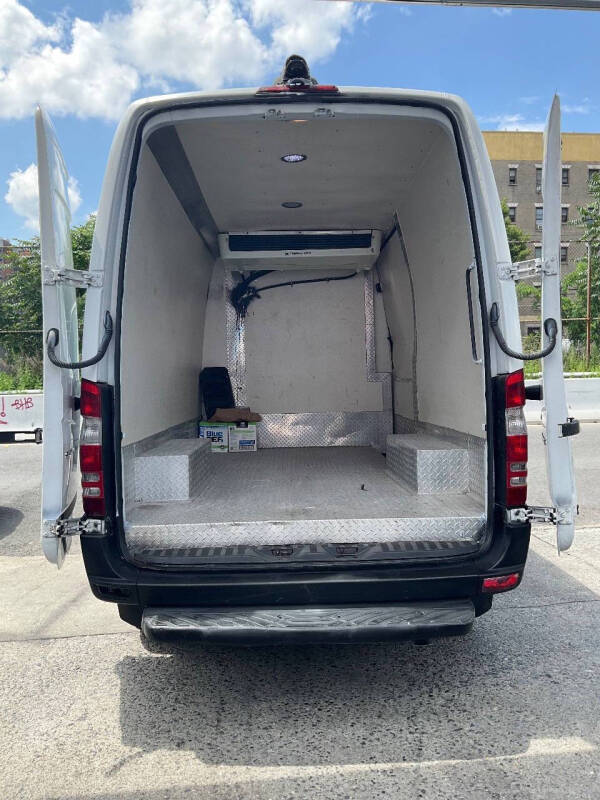 
								2015 Mercedes-Benz Sprinter full									