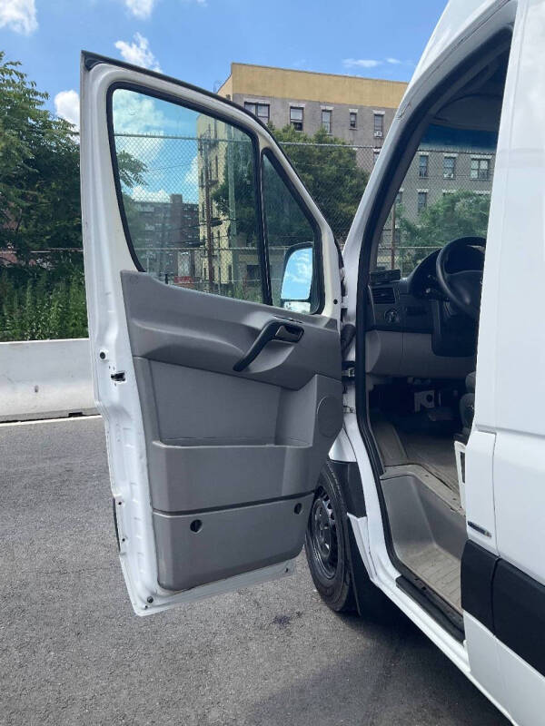 
								2015 Mercedes-Benz Sprinter full									