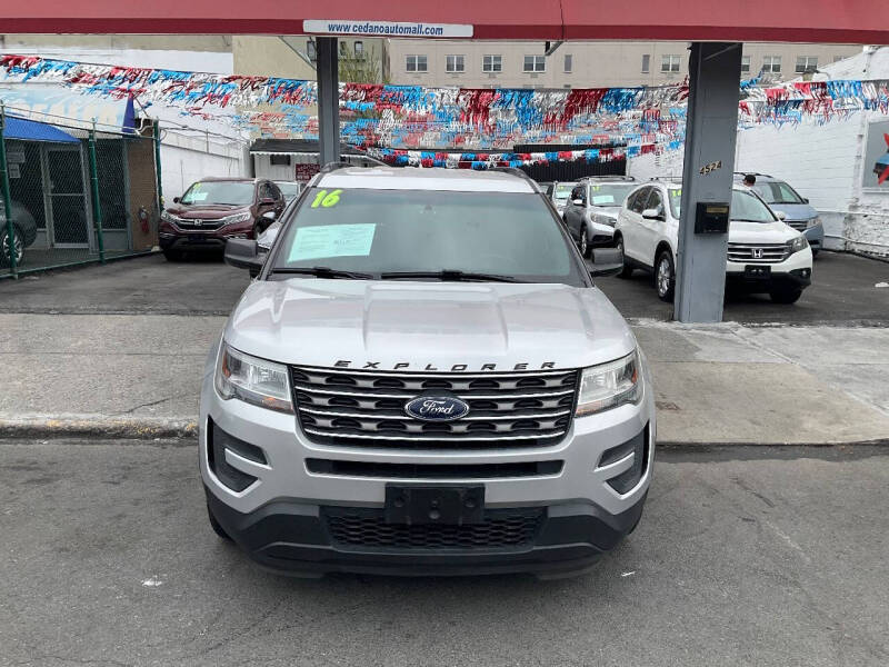 
								2016 Ford Explorer full									