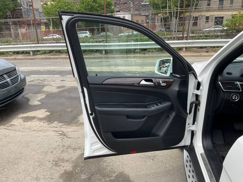 
								2017 Mercedes-Benz GLE GLE 350 4MATIC full									