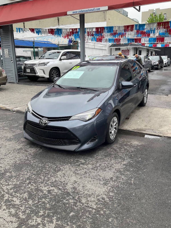 
								2017 Toyota Corolla L full									