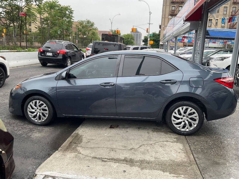 
								2017 Toyota Corolla L full									