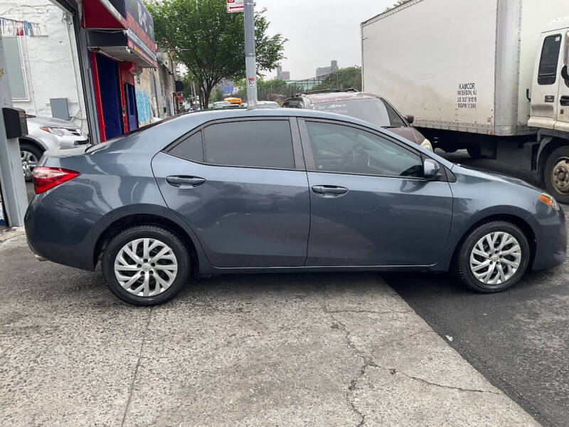 
								2017 Toyota Corolla L full									