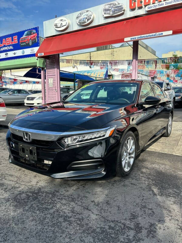 
								2018 Honda Accord LX full									