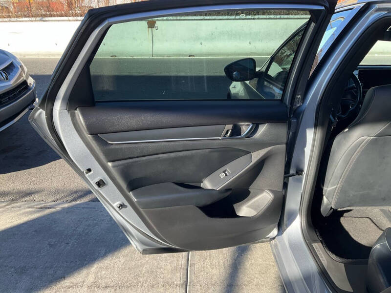 
								2018 Honda Accord Sports full									