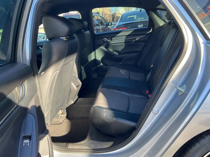 
								2018 Honda Accord Sports full									