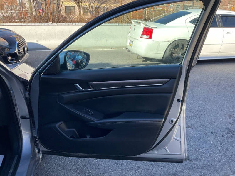 
								2018 Honda Accord Sports full									