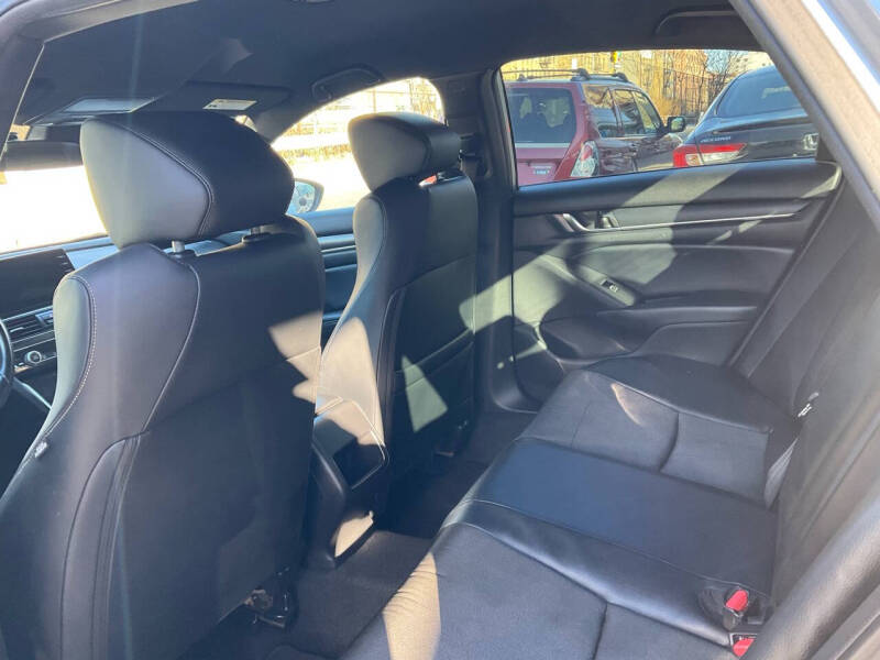 
								2018 Honda Accord Sports full									