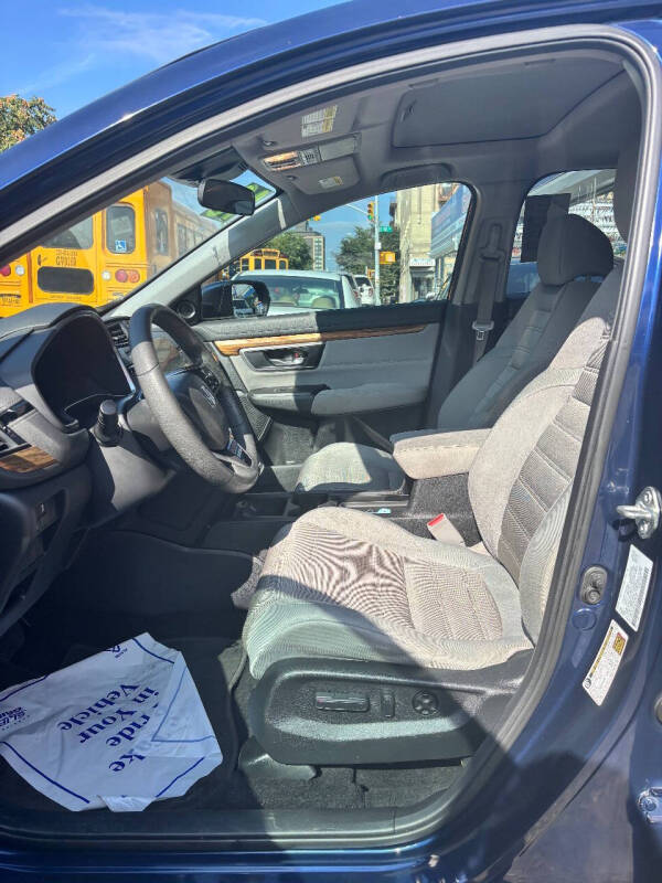 
								2018 Honda CR-V EX full									