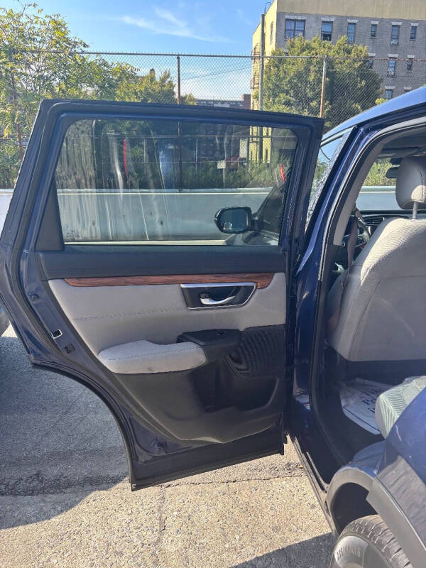 
								2018 Honda CR-V EX full									