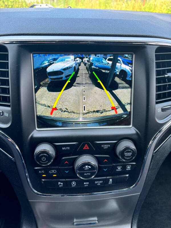 
								2018 Jeep Grand Cherokee Limited full									