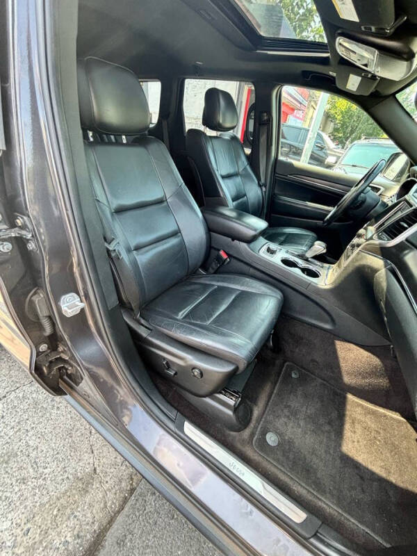 
								2018 Jeep Grand Cherokee Limited full									