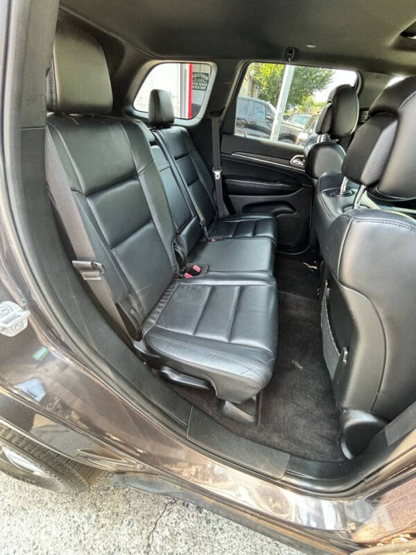 
								2018 Jeep Grand Cherokee Limited full									