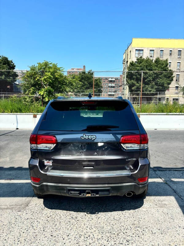 
								2018 Jeep Grand Cherokee Limited full									