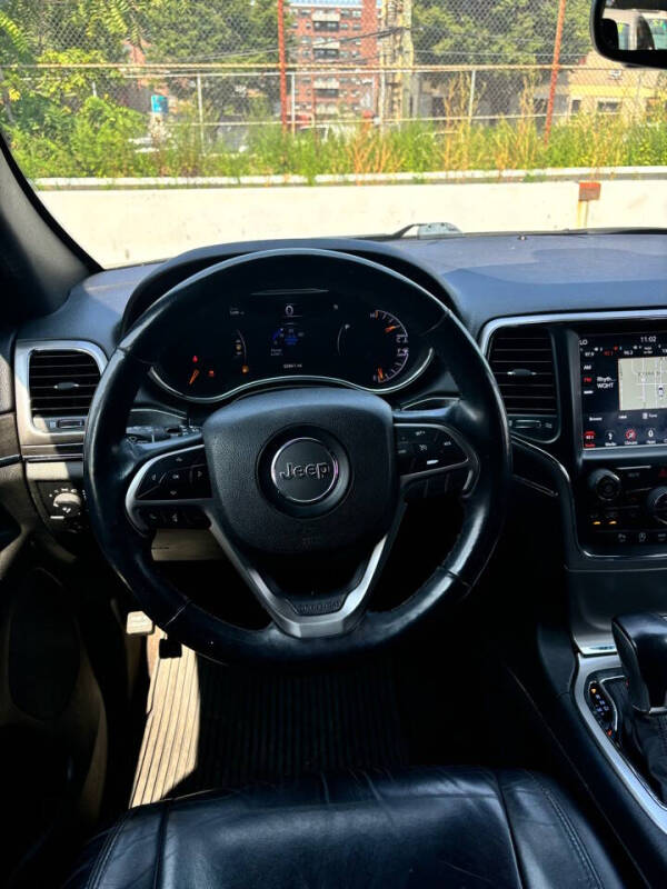 
								2018 Jeep Grand Cherokee Limited full									