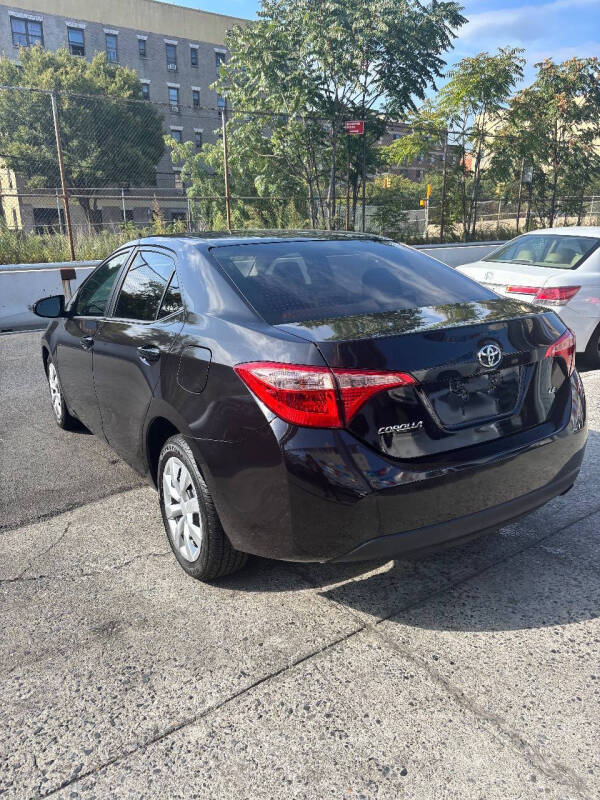 
								2018 Toyota Corolla L full									