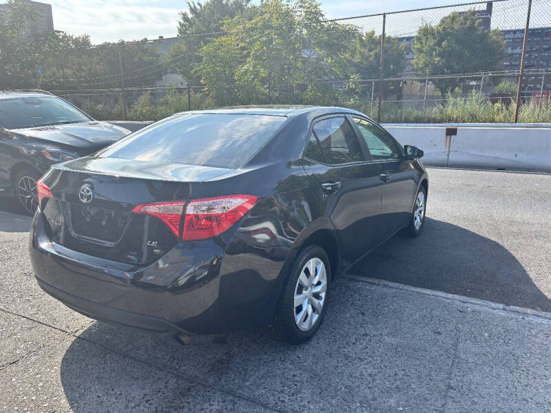 
								2018 Toyota Corolla L full									