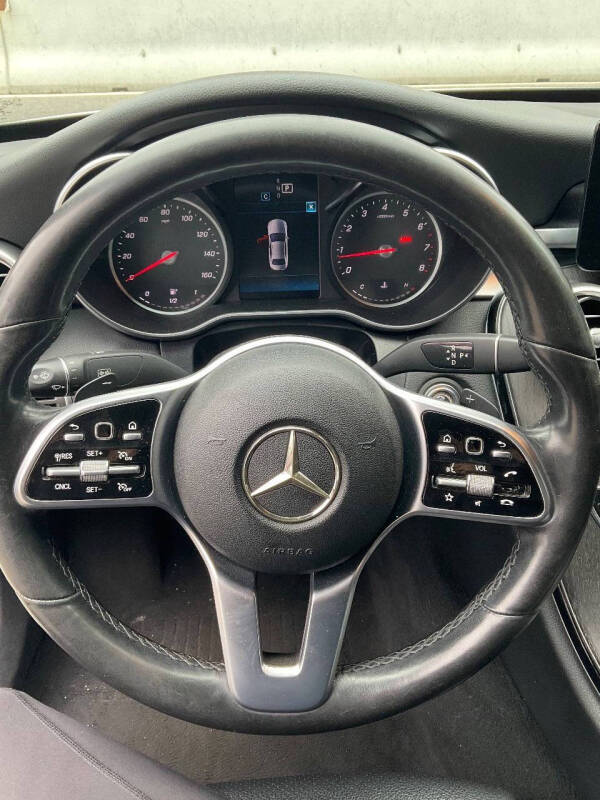 
								2019 Mercedes-Benz C-Class C 300 4MATIC full									