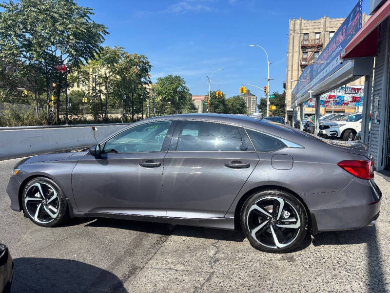 
								2020 Honda Accord Sport full									