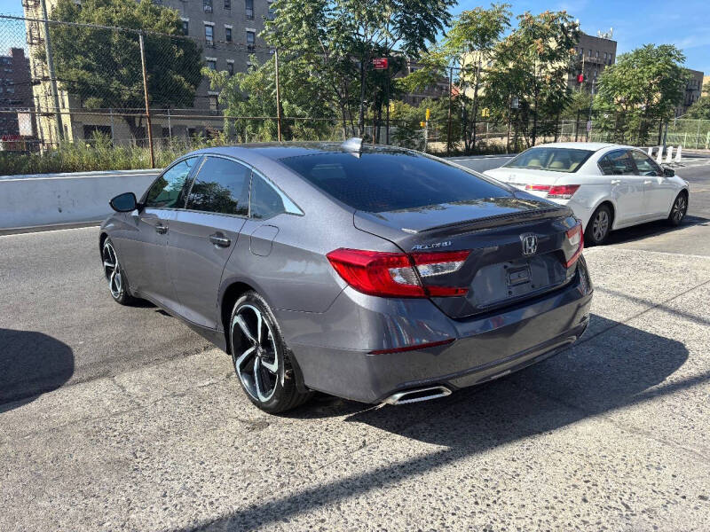 
								2020 Honda Accord Sport full									