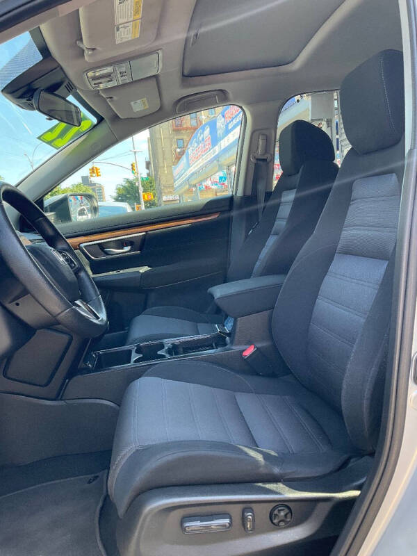 
								2022 Honda CR-V EX full									