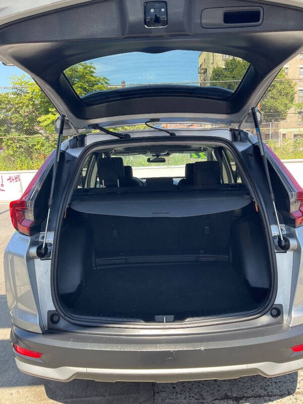 
								2022 Honda CR-V EX full									