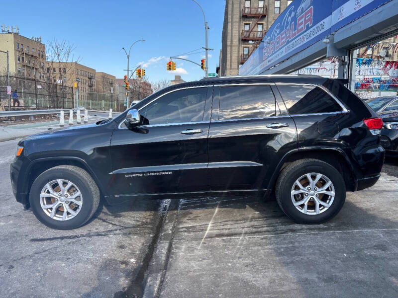 
								2015 Jeep Grand Cherokee Overland 4×4 Overland 4dr SUV full									