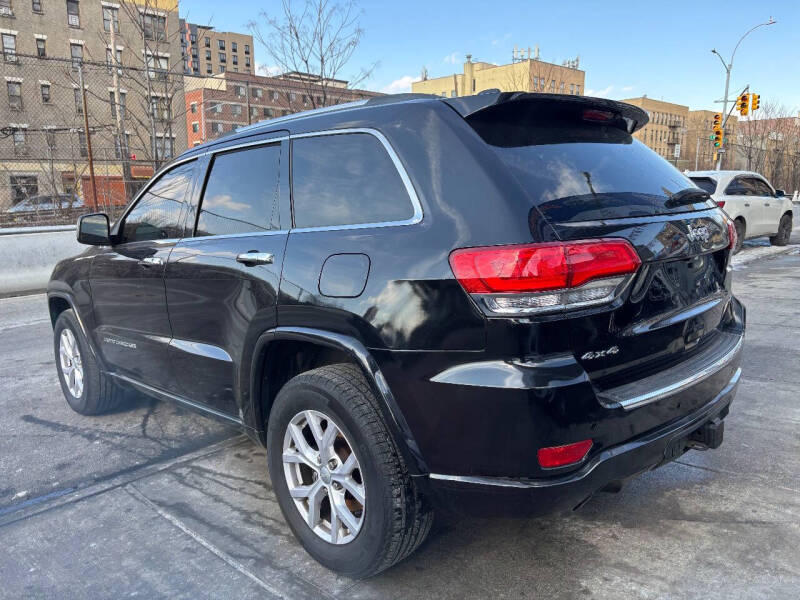 
								2015 Jeep Grand Cherokee Overland 4×4 Overland 4dr SUV full									